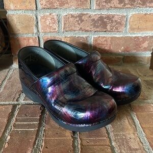Dansko XP Colorful Patent Leather Clogs 40